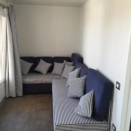 Üdülőpark Mobile Homes And St,denis 3*