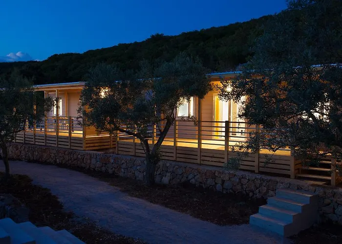 Mobile Homes And St,denis Punat