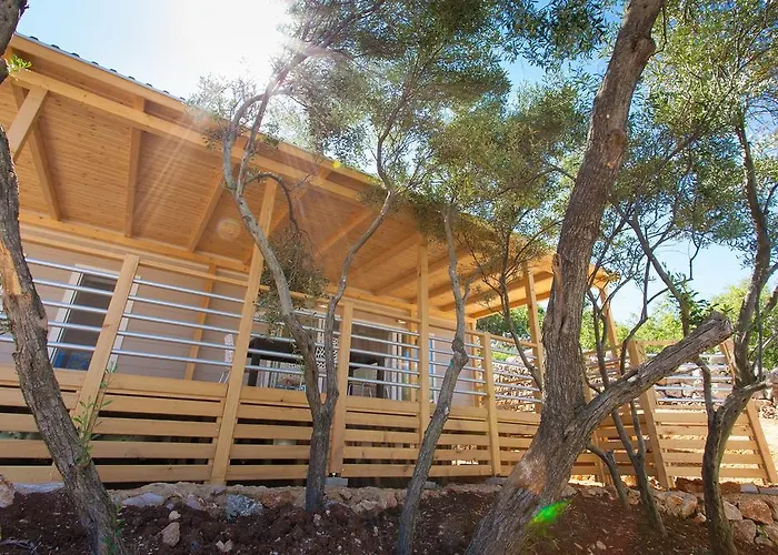 Mobile Homes And St,denis 3* Punat