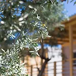 Mobile Homes And St,denis 3* بونات