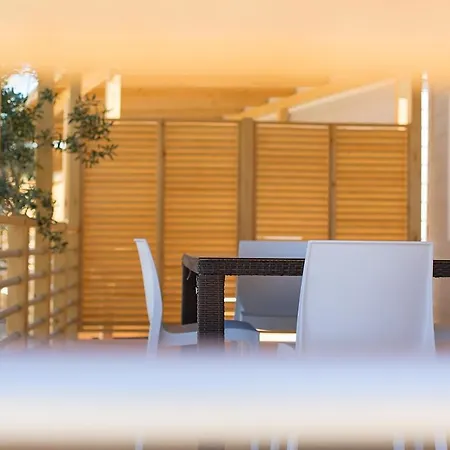 Mobile Homes And St,denis Punat