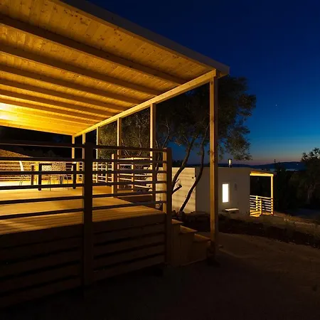 Holiday park Mobile Homes And St,denis Punat