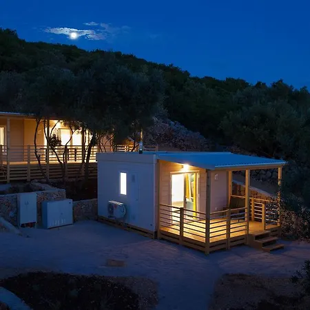 Mobile Homes And St,denis Holiday park