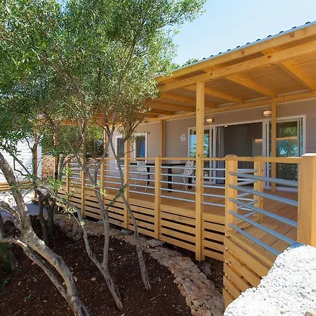 Holiday park Mobile Homes And St,denis