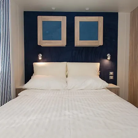 Mobile Homes And St,denis