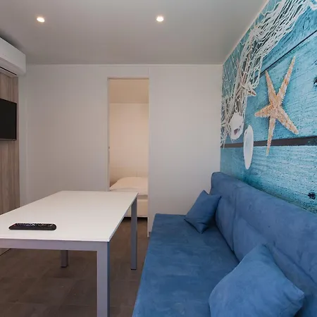 Mobile Homes And St,denis