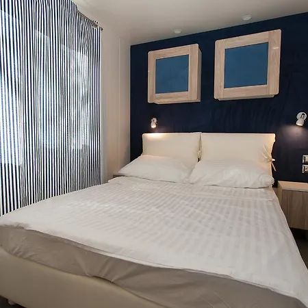 Mobile Homes And St,denis Holiday park 3*