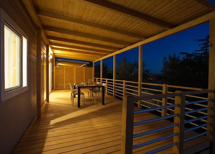 Parco vacanze Mobile Homes And St,denis 3*