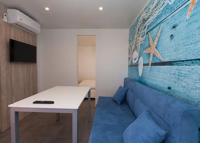 Mobile Homes And St,denis