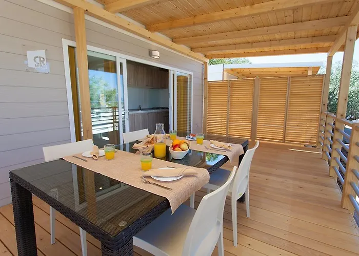 Mobile Homes And St,denis Parco vacanze Punat