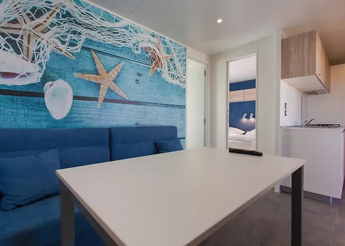 Mobile Homes And St,denis 3*